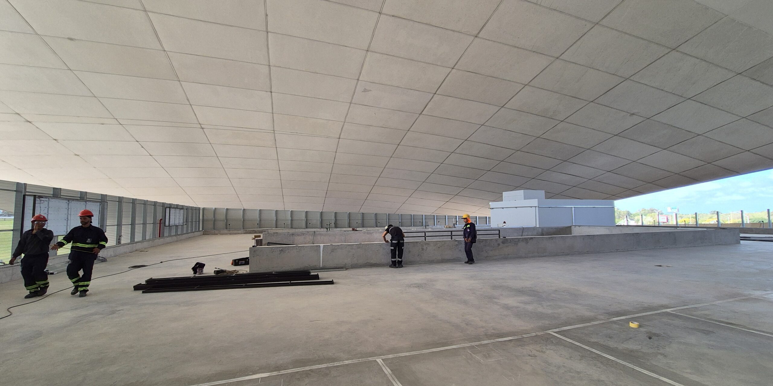 iparkings-aeropuerto-carrasco-techado